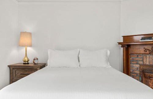 The Historic Bonners Family Home- 4 Bedroom - Panoramic River Views, Casino Nearby - Foto 28