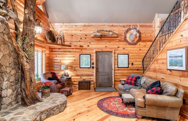Iron Mountain Lodge 3 Bedroom Cabin by RedAwning - Foto 1