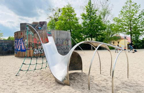 STARiVA - Terrasse über Dresden - Kaffeemachine - Netflix - Brettspiele - Foto 24