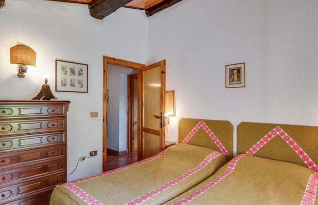 Cozy Detached House, Wide Garden, Wifi - Foto 10