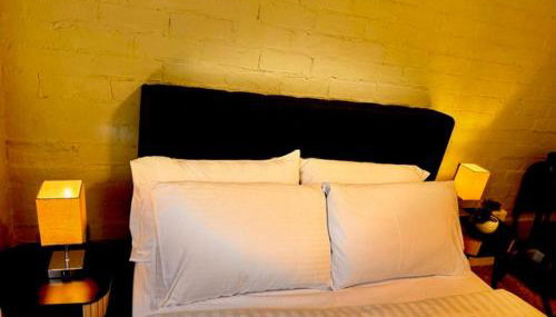 Mara Boutique Solihull - Photo 5