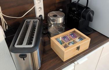 Helles Studio mit Arbeitsplatz und Balkon - Foto 16