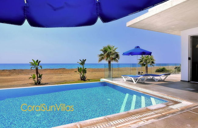 Blue - Beach Front Spectacular Villa Sleeps 10 - Foto 25