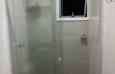 Chalé 19 com Piscina Ubatuba Maranduba proximo á praia - Foto 11