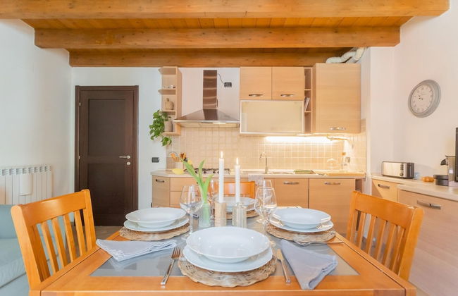 Luini 7 in Como With 2 Bedrooms and 1 Bathrooms - Foto 26