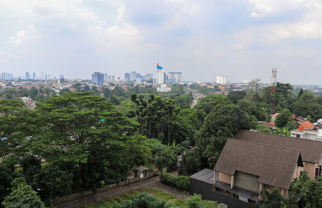 Exclusive 2Br At Lexington Apartment - Photo 26