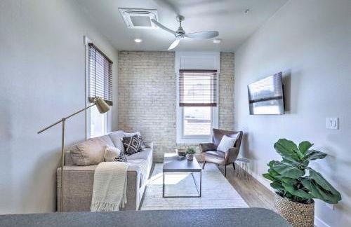 Bright San Marcos Apartment with Ideal Location - Photo 10