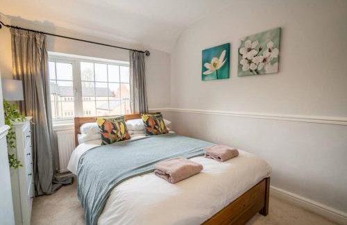 Central! 3 BR 2 Bath, sleeps 6, fast wifi - Foto 7