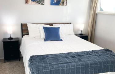 5 bedroom, 7 beds, 3 bath - Sleeps 12, Great for Families - Photo 35