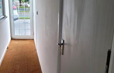Annexe Studio private entrance, hallway and parking - Foto 24