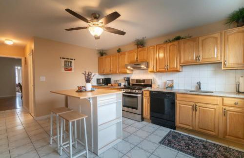 The Boulevard Stay! 25 mins to NYC! Spacious 2BR! - Foto 12