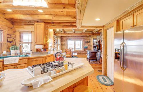 Near Trails, Lakes and Slopes Cabin in Walpole! - Foto 12