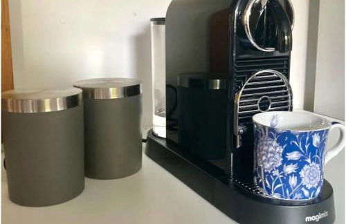 The Coach House - Photo 16