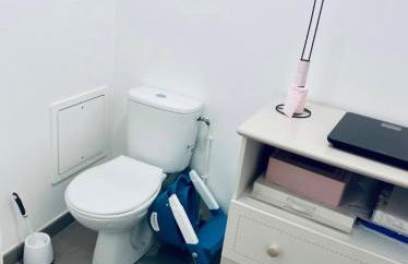 Chambre chez Flore, Versailles Thoiry, France, miniature - Foto 12