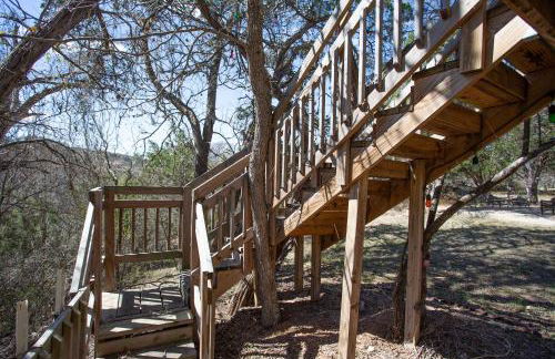 Cozy 2BR Cabin - King Bed Bunks Fire Pit & BBQ - Foto 20