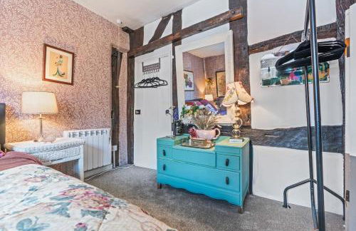 #54 The Balti Cottage Apartment - Sleeps 5 - Close to Kingsbury Water Park - " Perfect for Contractors and Families - Free parking" - Foto 13