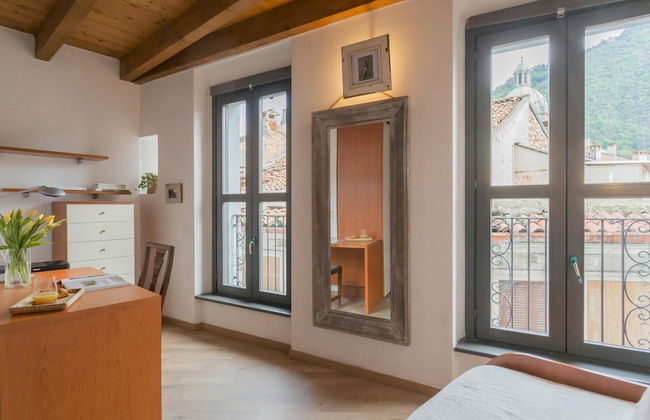 Luini 7 in Como With 2 Bedrooms and 1 Bathrooms - Foto 43