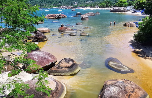 Tour por Abraão, la playa Preta y el Acueducto de Ilha Grande - Foto 1