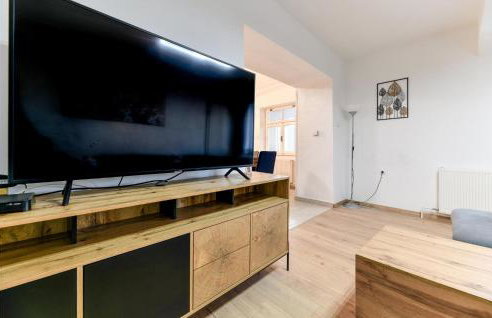 4 Bedroom Amazing Home In Prkos - Foto 4