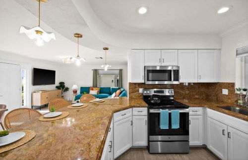 Casa Azul - Waterfront, Hot Tub, Sauna, Heated Pool, Mini Golf, Arcade - Foto 33