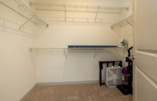 Modern Nulu 2BR CozySuites 01 - Foto 24