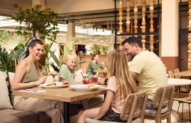 Lake Resort Beekse Bergen - Photo 17