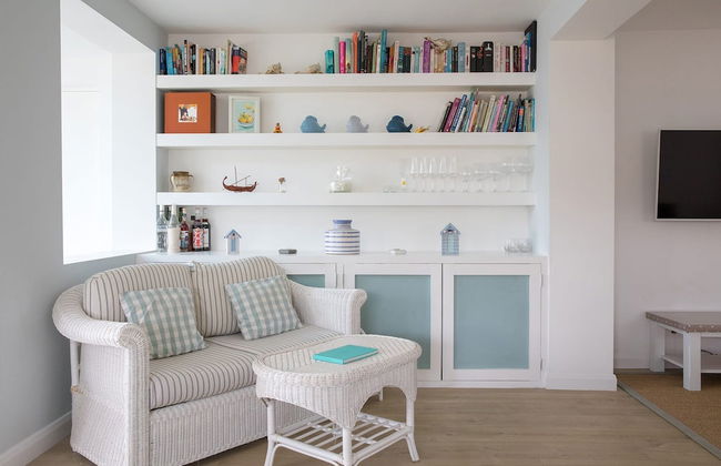 Tranquil Family Retreat 5 min to Beach Garden - Photo 65