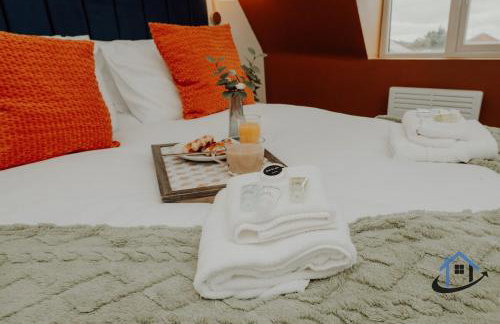 Apt 5 Manor House - 3 Bed 2 bathroom sleeps 5 parking wifi - Photo 9