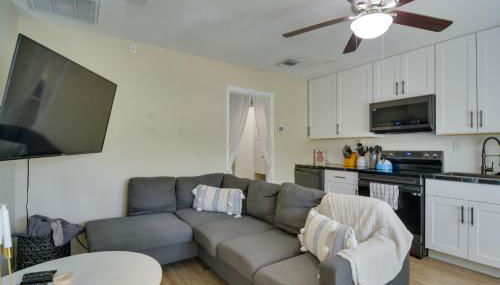 13 Mi to Busch Gardens Tampa Gem with Grill and Yard - Foto 3