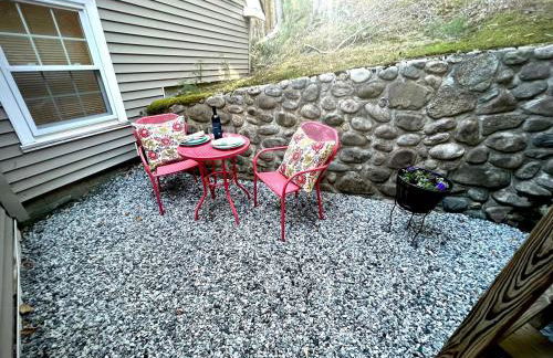 Peaceful Mtn Studio Pet-friendly - Foto 2