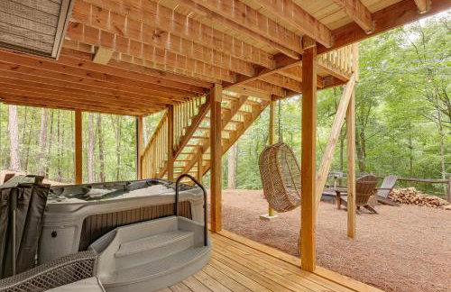 Family-Friendly Dadeville Cabin with Hot Tub and Porch - Foto 2