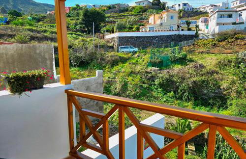 Cozy Canarian House La Casa de mis Abuelitos by HRTenerife Net - Foto 15