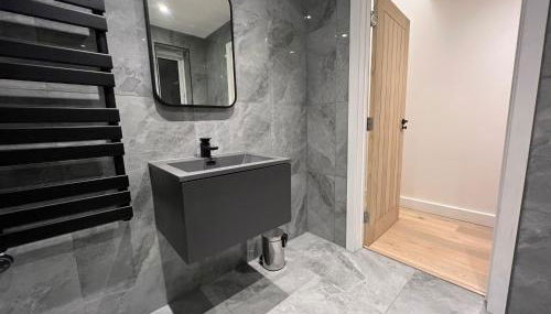 Starlight Lodge - 4 bedroom Barn with Hot Tub! - Foto 3