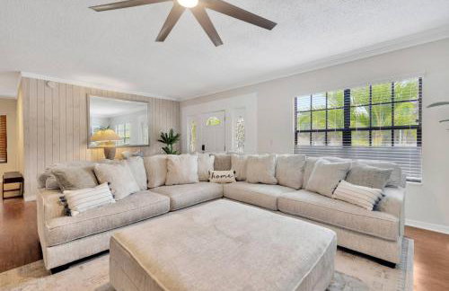 Huge 8BR wHTD Pool Ensuites Games Near Beach - Foto 44