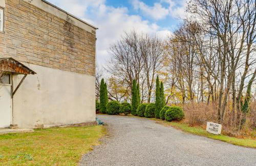 4 Mi to Mauch Chunk Lake Spacious Apt with Bar! - Foto 41