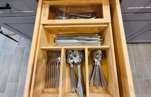 Waterfront Vacation Retreat with Gazebo Fishing - Foto 36