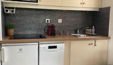 Appartement Piscine et pinede - Wifi - Foto 3