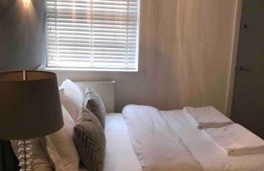 2 Bedroom City Centre Georgian Quarter Apartment - Foto 14