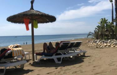 Villa with Heated Pool and Jacuzzi close to Puerto Banus and Beach - Photo 55