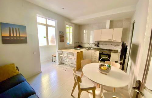 Barcelona Family Beach - Photo 3