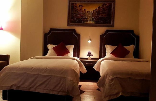 Alnoor Luxury Hotel Apartments - Photo 18