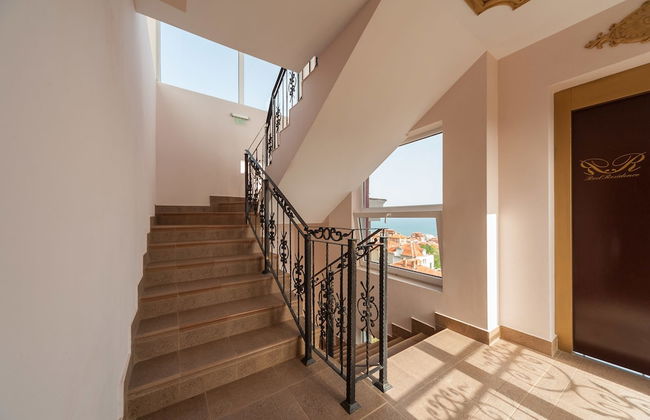 ROEL Residence Apartments - Photo 49