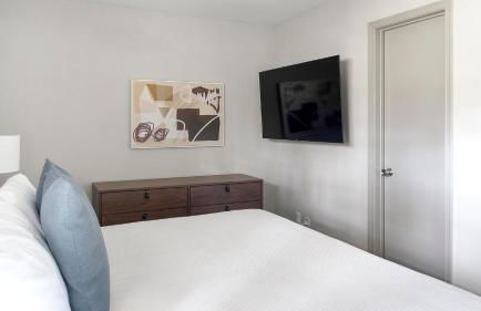 Landing Beautiful 2BD Tennis Court Clubhouse - Foto 37