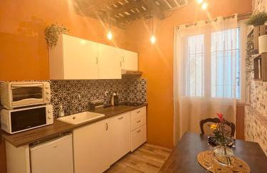 Studio chaleureux au Panier - Quartier historique Marseille - Foto 4