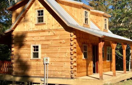 Authentic Stunning Cabin Rental with Private Jacuzzi near Huntington, West Virginia - Foto 1