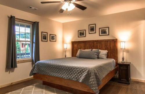 Smoky Mountain Basecamp Just 5 Mins to Harrah Casino - Foto 25