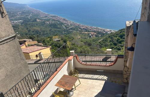 Domus Mea, Case Vacanza Vista Mare vicino Taormina - Foto 41