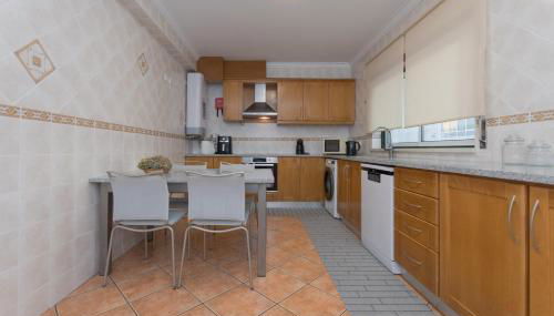 Casa Camila III - Moradia T3 - Nazaré - Foto 2