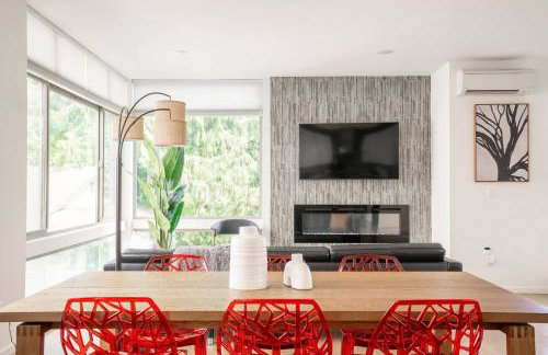 Stylish Urban Retreat w Rooftop Deck - Foto 3