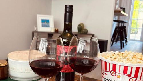 Modern Coastal Retreat, HotTub, Fire Pit, Pets welcome - Foto 5